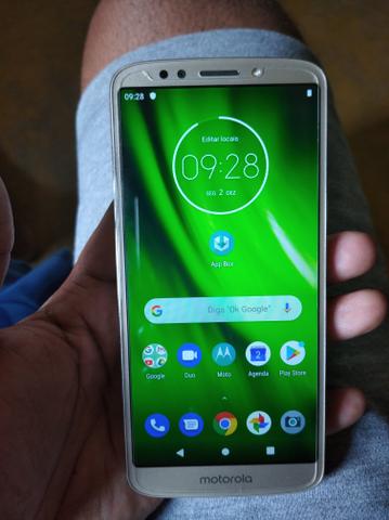 Vendo moto G 6 play em estado de novo sem marcas de uso obs:não vai assessórios !
