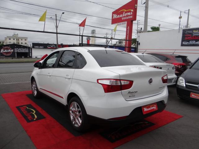 FIAT GRAND SIENA ESSENCE DUALOGIC 1.6 16V FLEX 2015 - Foto 5