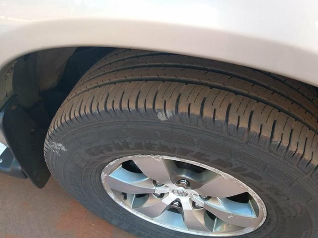 Hilux 10/10 SRV Diesel 4x4 automática. Muito Conservada! - Foto 10