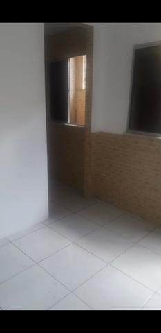 Casa 1 quarto arrumada no piso