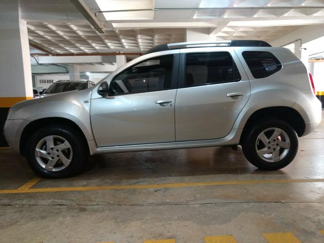 Duster Dynamique 2.0 automático com apenas 33 mil km única dona - Foto 8