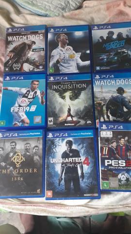 Vendo jogos top do play 4