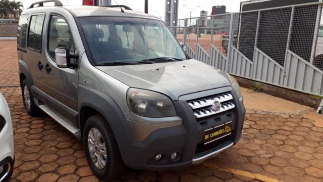 Fiat Doblo 1.8 6 passageiro com Motorista - Foto 2