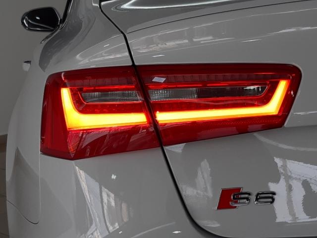 Audi S6 Quattro TFSi - Foto 18