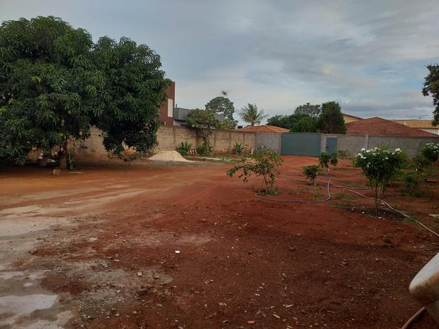 Excelente casa na 1 etapa do condomínio Entre Lagos