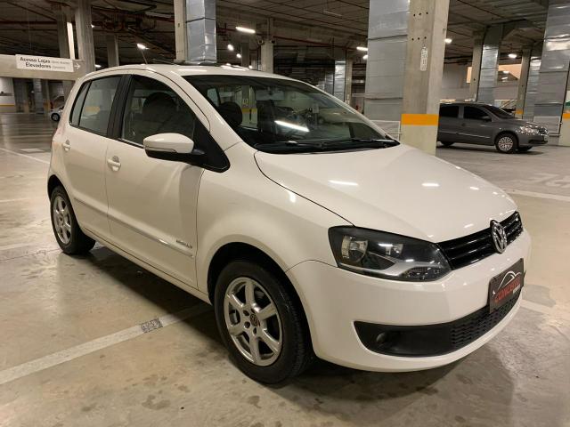 Fox 2014 - Highline 1.6 com Teto Solar !!!! - Foto 8
