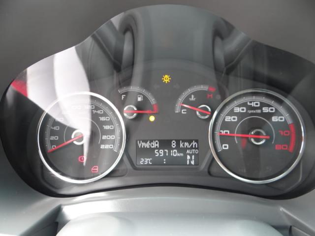 FIAT GRAND SIENA ESSENCE DUALOGIC 1.6 16V FLEX 2015 - Foto 7