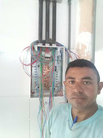 Eletricista em geral/Pedreiro/Bombeiro hidráulico e pintor - Foto 2