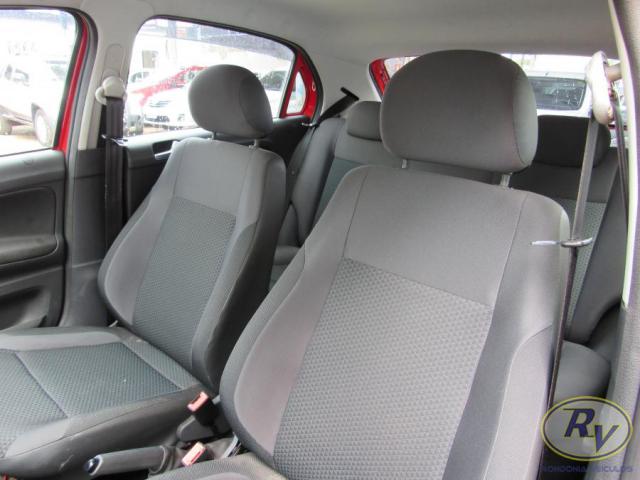 VOLKSWAGEN GOL 2016/2017 1.0 12V MPI TOTALFLEX TRENDLINE 4P MANUAL - Foto 4