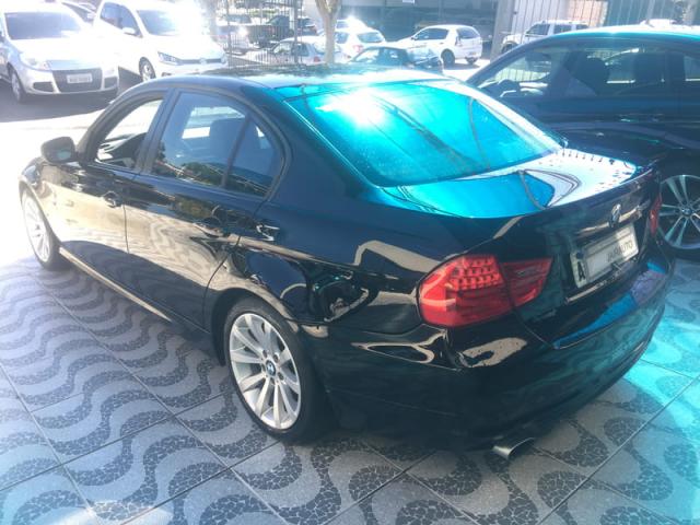 BMW 320ia 2.0 24v 4P 2010 - Foto 4
