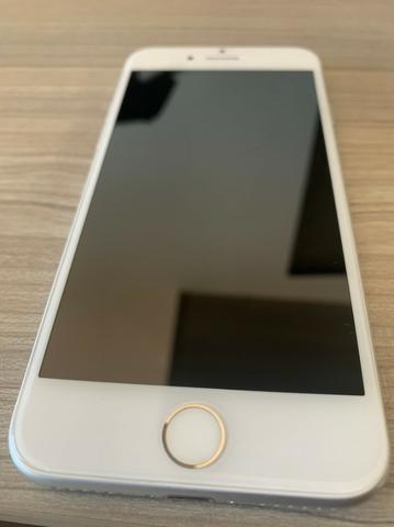 IPhone 8 64GB Desbloqueado em ótimo estado!
