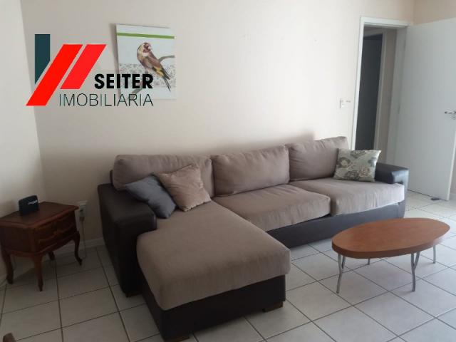 Apartamento mobiliado de 2 dormitorios suite e sacada com churrasqueira no itacorubi - Foto 12