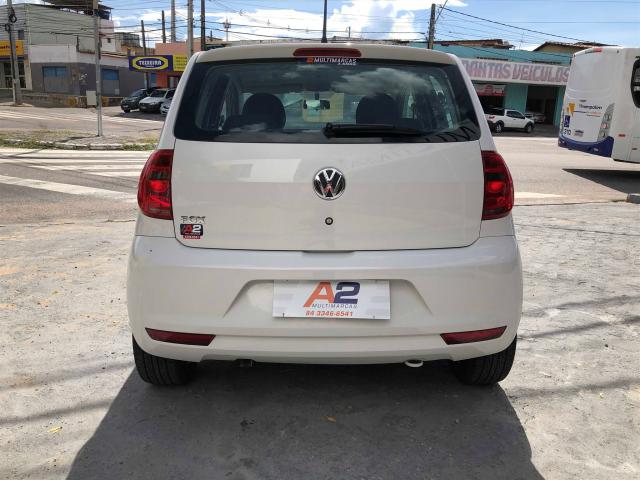 VOLKSWAGEN FOX 2013/2014 1.0 MI 8V FLEX 4P MANUAL - Foto 14