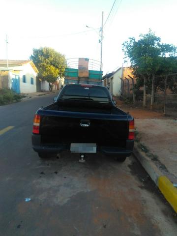 Ford Courier 1.6L 2007 - Foto 2