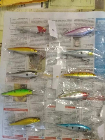 Iscas e linhas de pesca