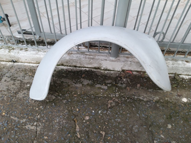 Paralamas olho de boi antigo, um fibra fusca - Foto 3