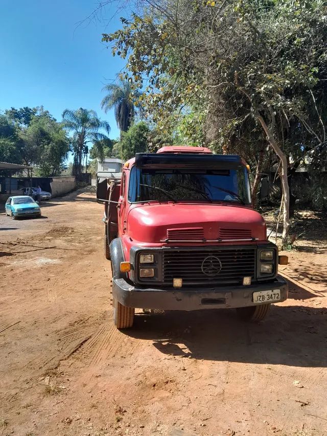 CAMINHÃO ARQUEADO, MAIS BAIXO QUE MUITO CARRO