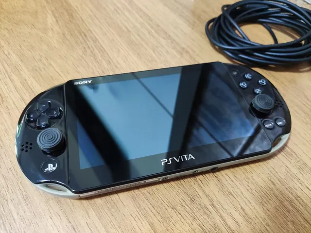 Console Playstation Vita Com Cartão 4GB Seminovo - Game X