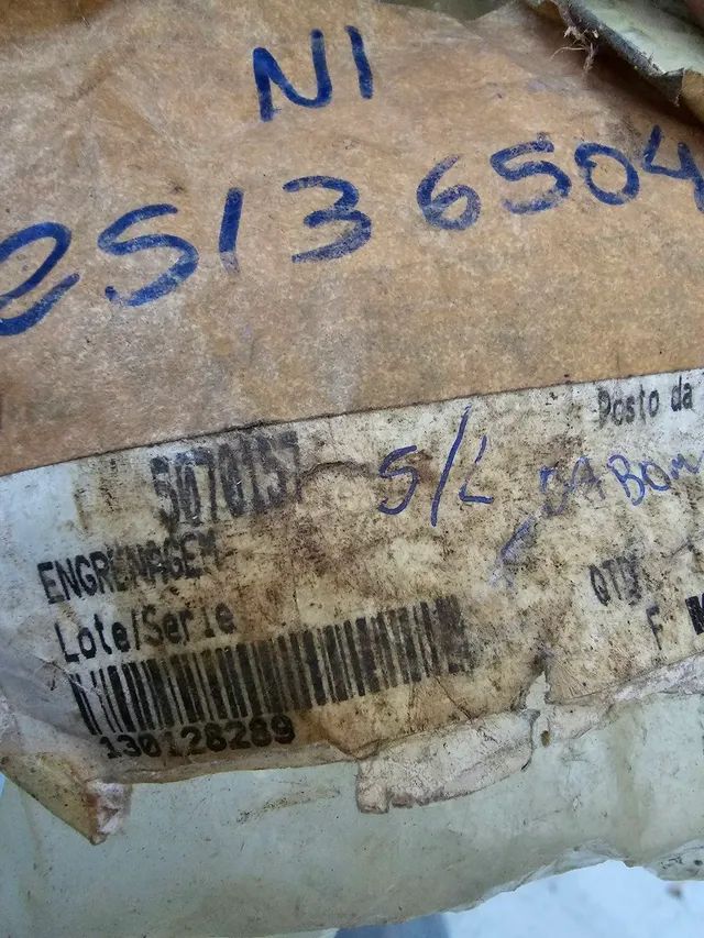 Komatsu engrenagem da bomba nova original 5070157 - Foto 3