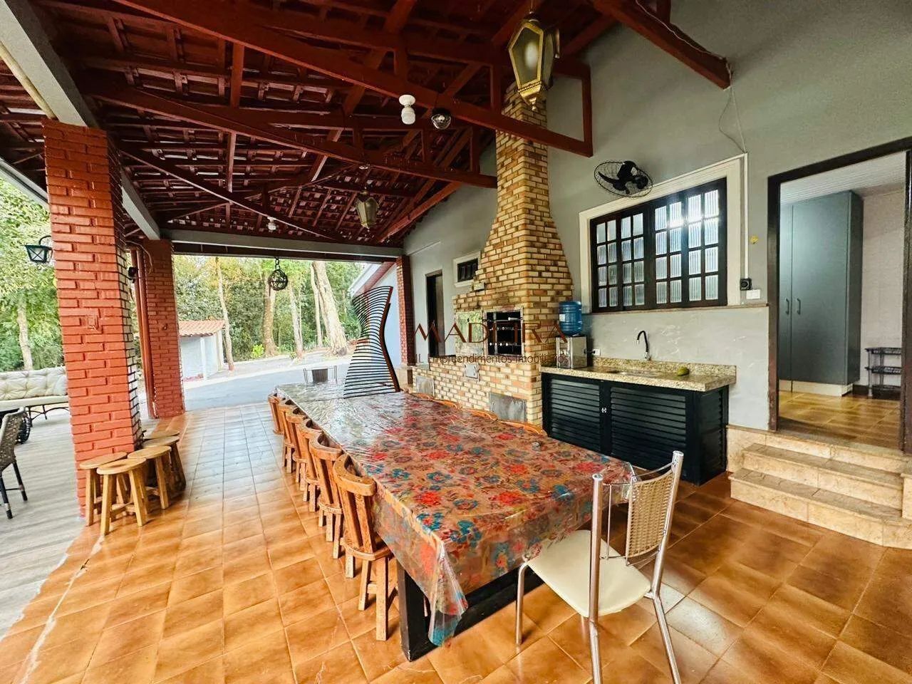 VENDE-SE LINDA CHÁCARA COM ACESSO EXCLUVISO AO RIO IVAI - Foto 4