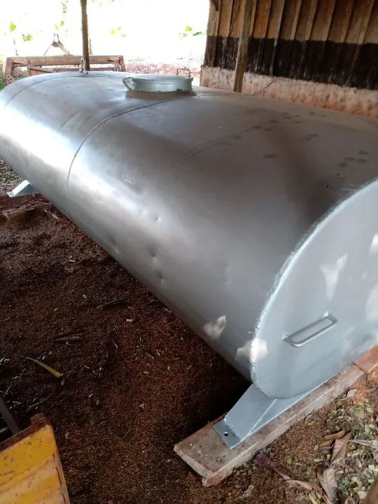 Tanque de água potável 