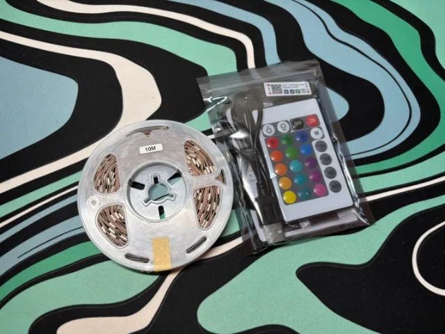 Fita Led 10 Metros + Controle Remoto e Aplicativo Bluetooth 