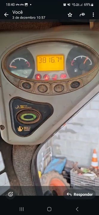 Bob Cat Mini carregadeira S130 - Foto 5