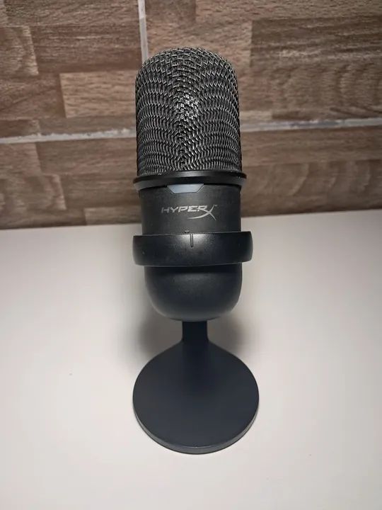 Microfone HyperX SoloCast USB/PLUG AND PLAY- USADO
