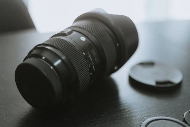 Lente sigma art 24 35 f2 montagem canon EF - Foto 4