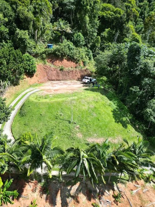 Sítio com casa e área verde em região montanhosa - Foto 2
