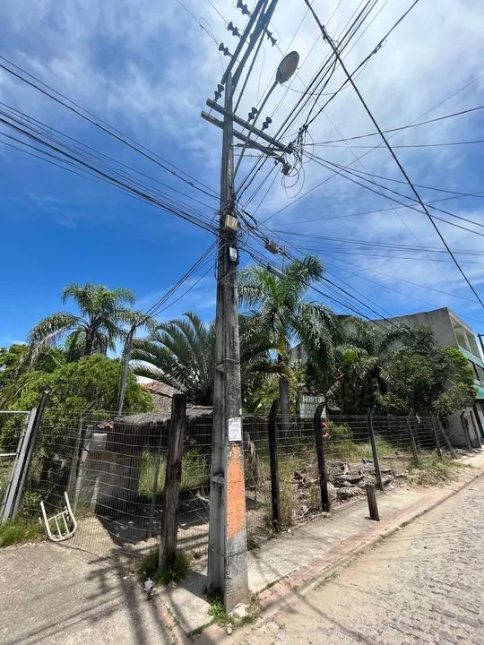 Vendo terreno com casa de luxo no Lagomar  - Foto 2