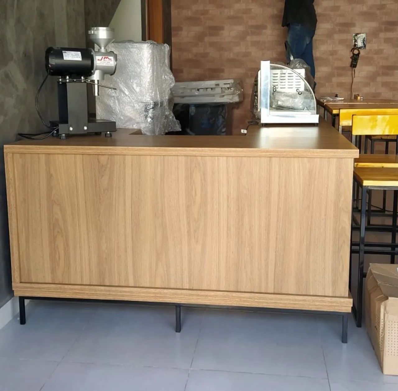 Balcão de atendimento em MDF - Foto 3