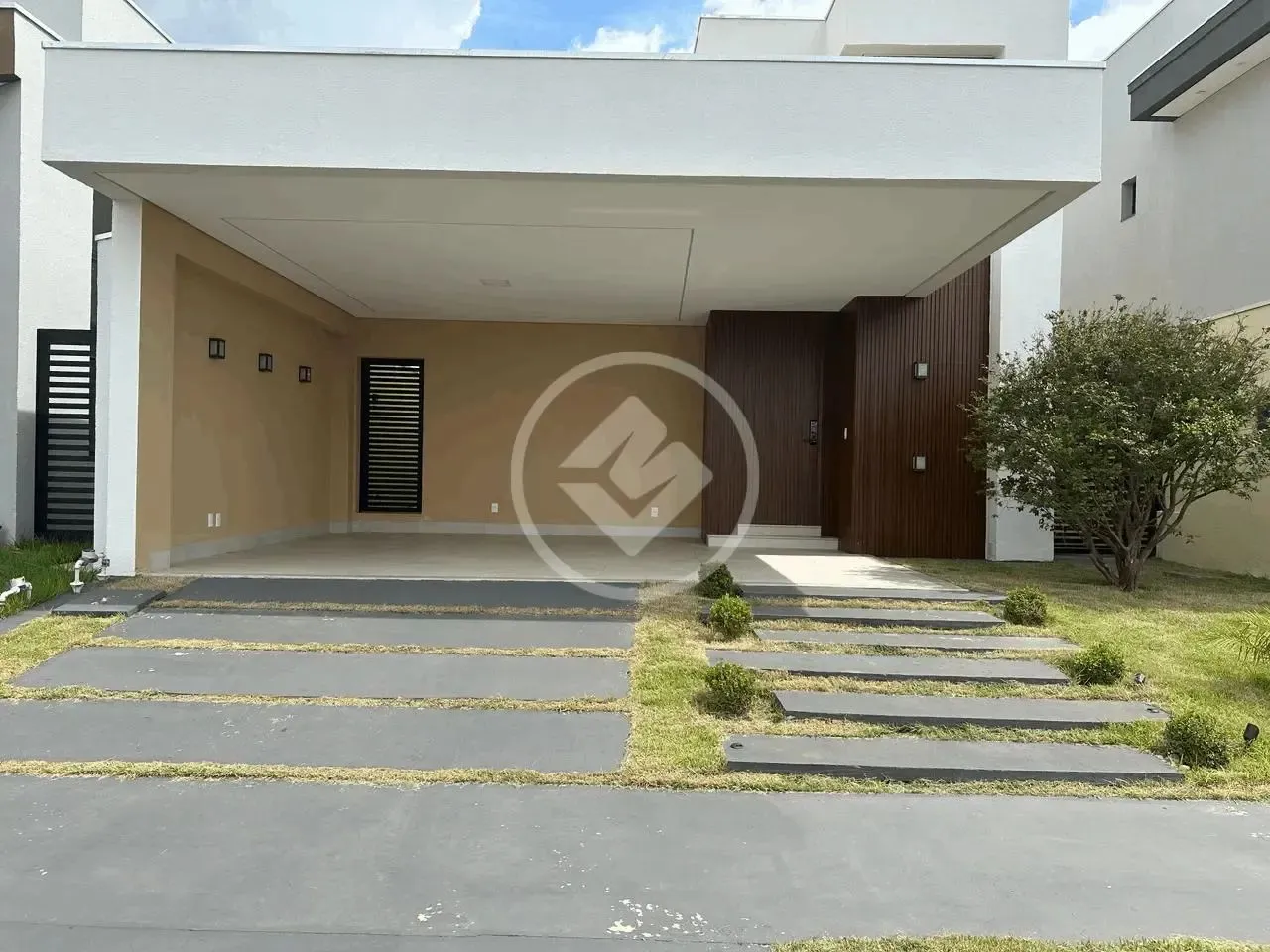 CASA NO CONDÓMINIO PRIMOS DAS TORRES codigo: 54714
