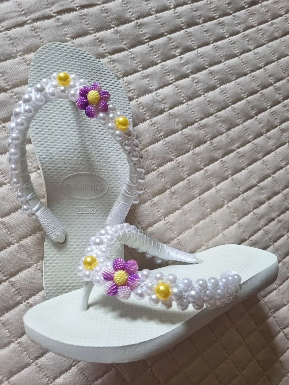 Sandálias havaianas customizadas - Foto 3