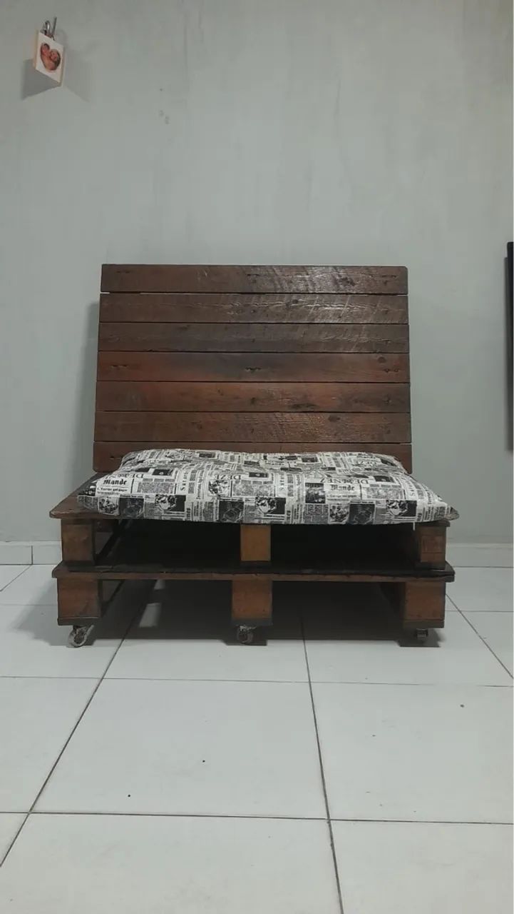 Banco de Pallet com Encosto