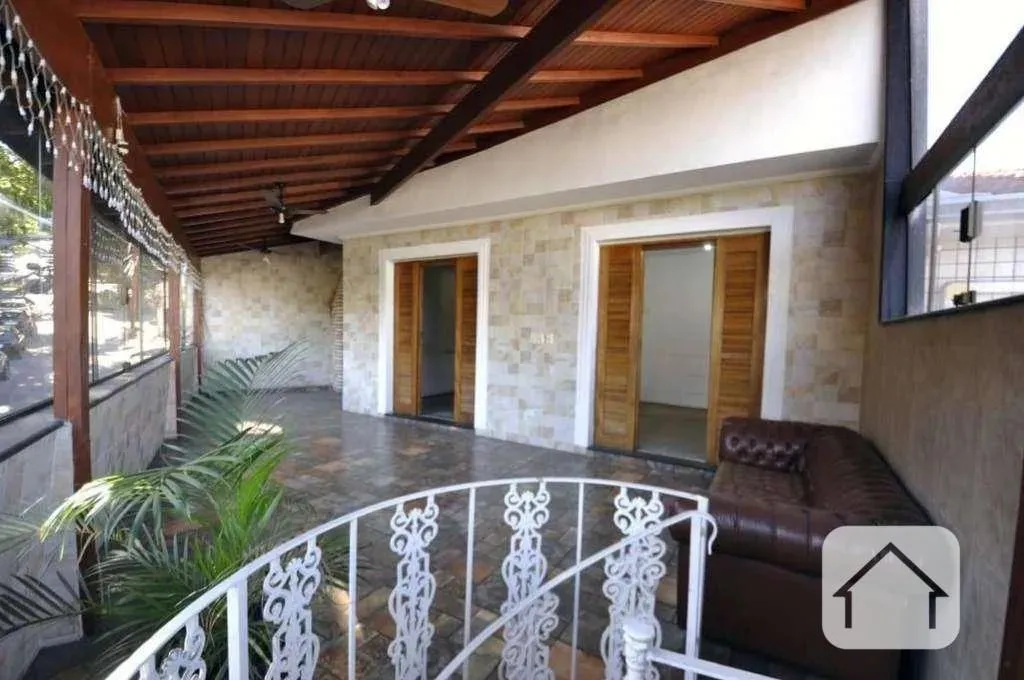 Sobrado com 3 dormitórios para alugar, 225 m² por R$ 6.000,00/mês - Jardim Bonfiglioli - S