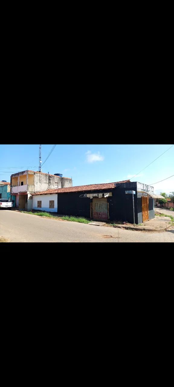 2 casa e 1 ponto comercial tudo pegado 