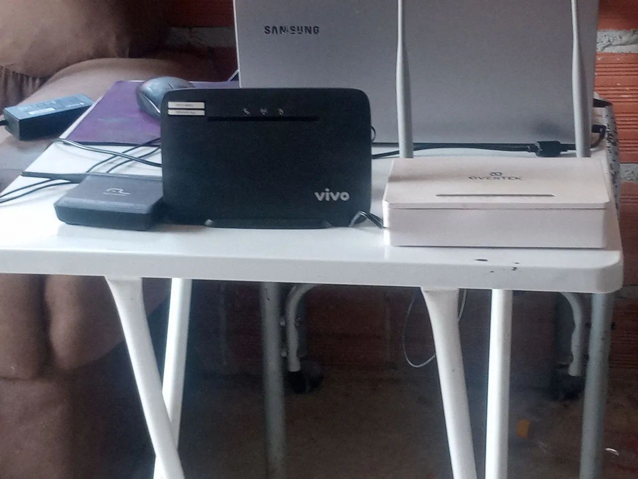 Vendo roteadores422991471681228800