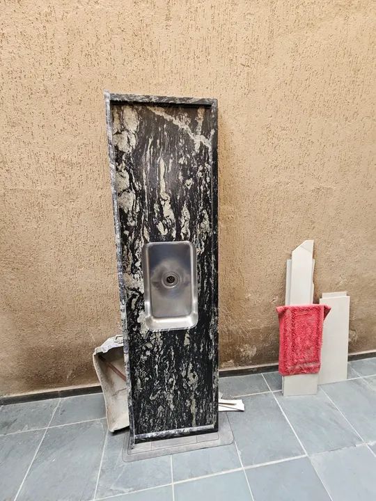 Pia de Granito Preto com Cuba