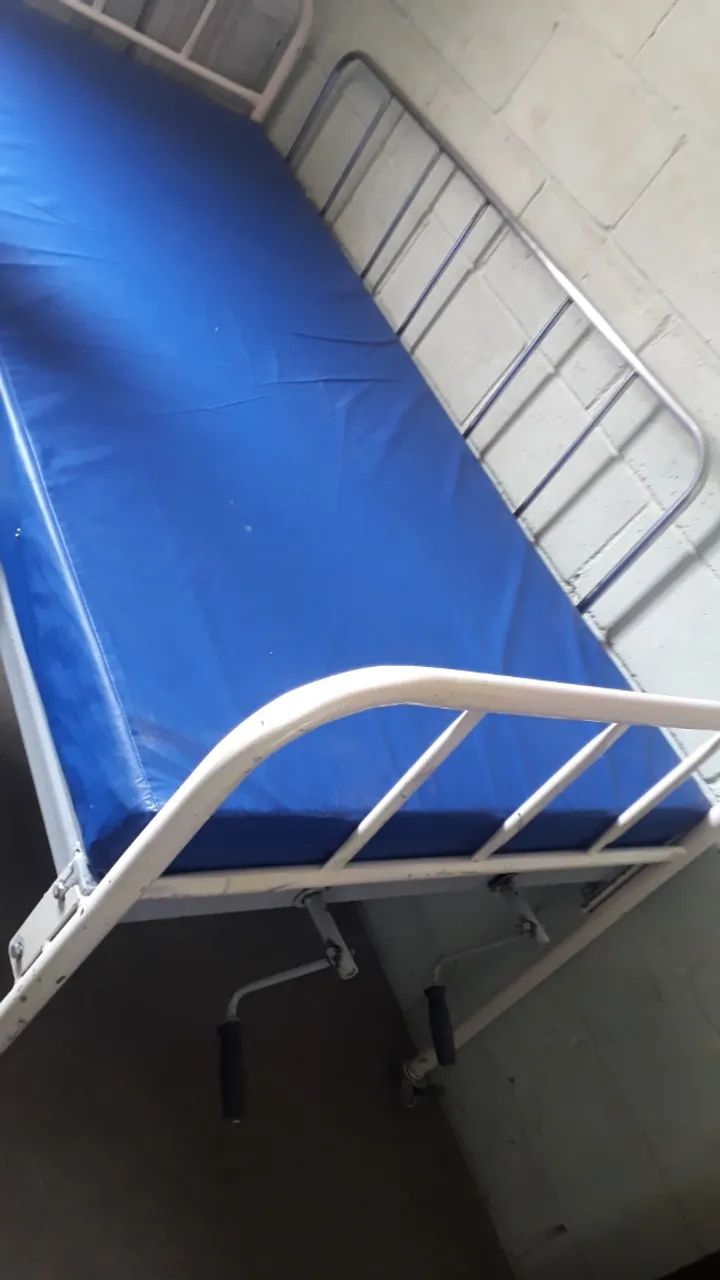 Locacao de cama hospitalar manual  - Foto 3