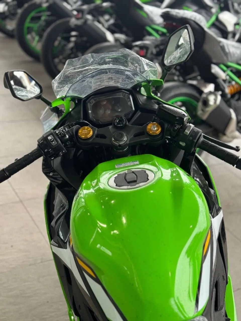 Kawasaki Zx-4r 2026 - 1417286503 | OLX