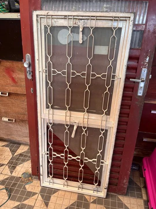 Portas e janela  - Foto 4