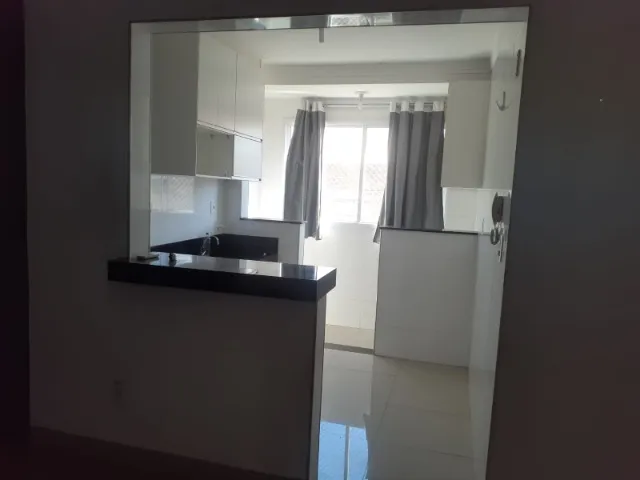 Apartamento 2/4 com suíte no bairro Roosevelt
