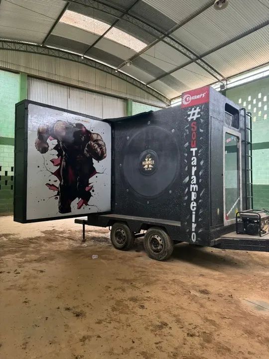 Carretinha de som automotivo, 50 falantes, a maior do Rio 2