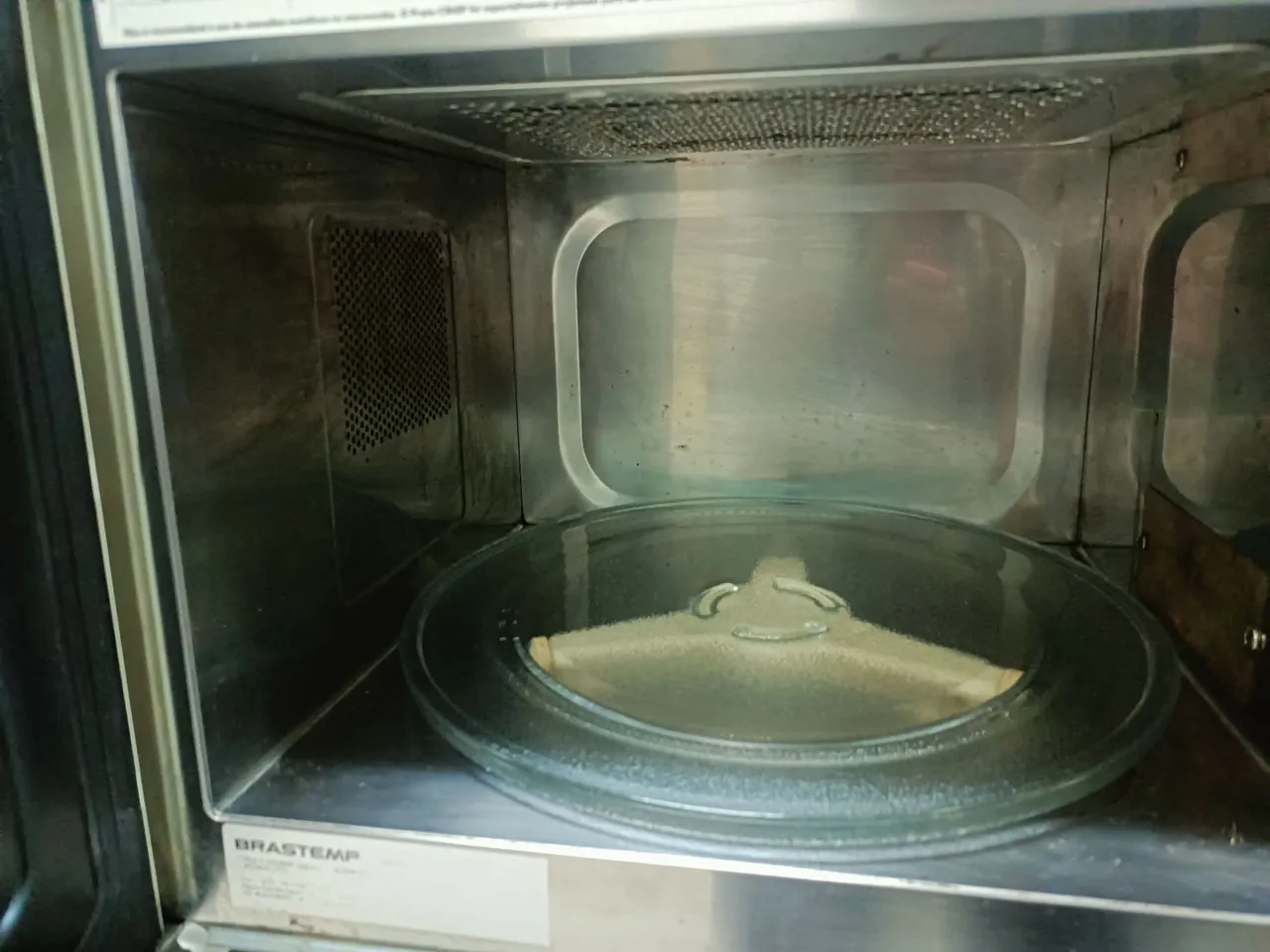 Forno de micro-ondas Brastemp Crisp JetDelfrod 27 litros