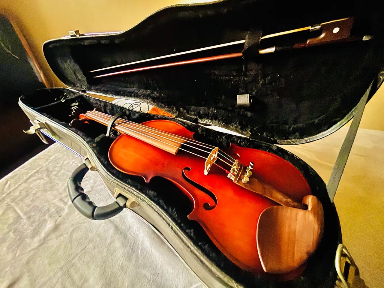 Violino 4/4 Nhureson (LSR) marrom envelhecido fosco 
