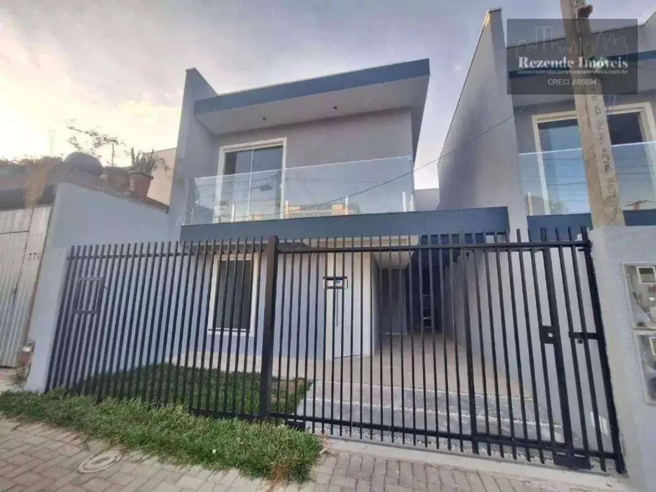 Sobrado com 2 quartos a venda no bairro Fazendinha