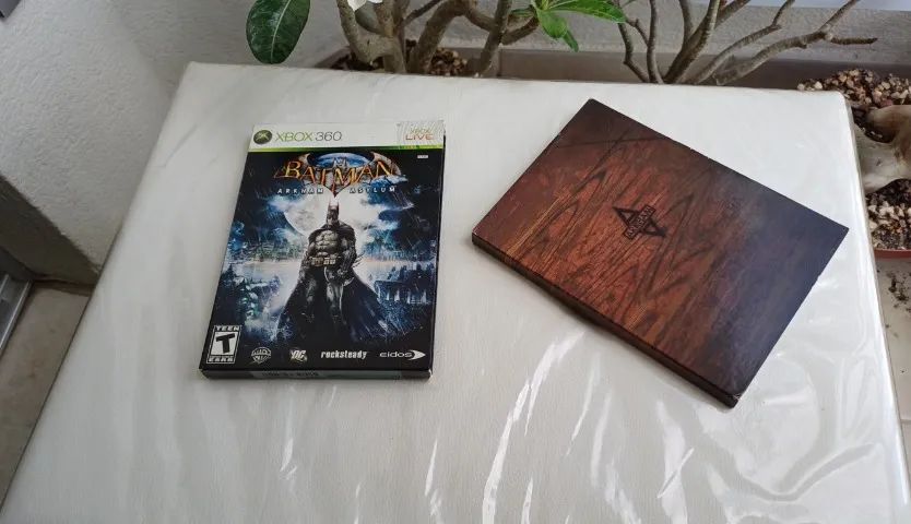 Jogo Batman Arkham Asylum Collector's Edition Xbox 360 Cib - Foto 3