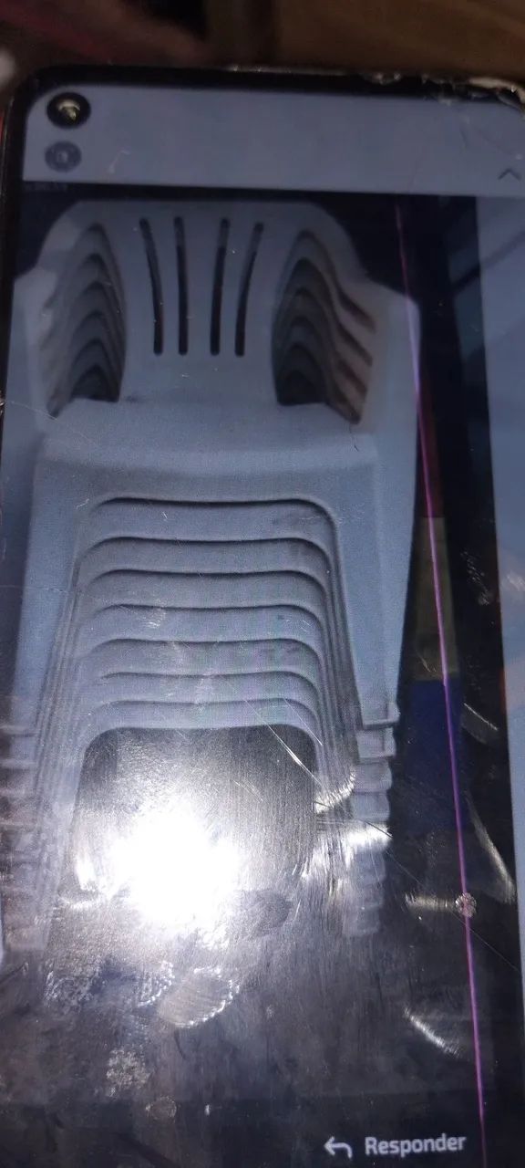 Cadeiras e mesas plásticas