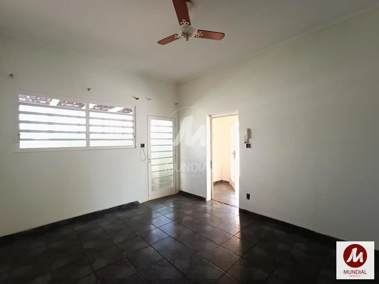 Casa (térrea na rua) 3 dormitórios/suite, cozinha planejada - Foto 4